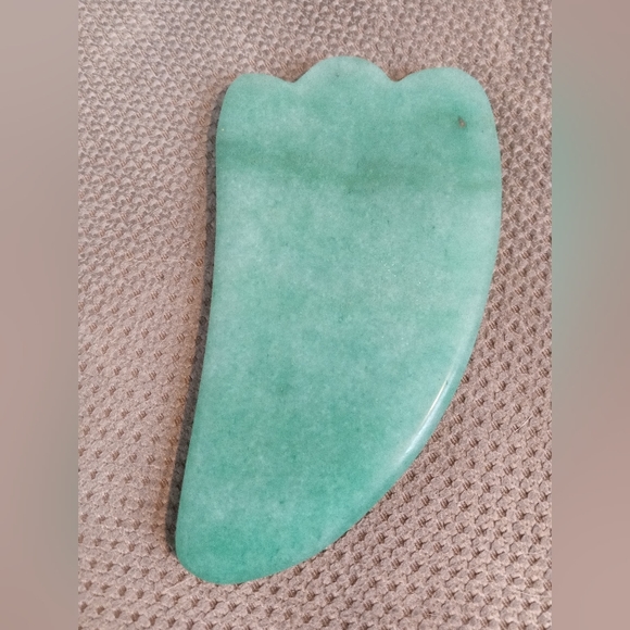 GUA SHA Jade Crystal Facial Roller Set - Picture 4 of 6